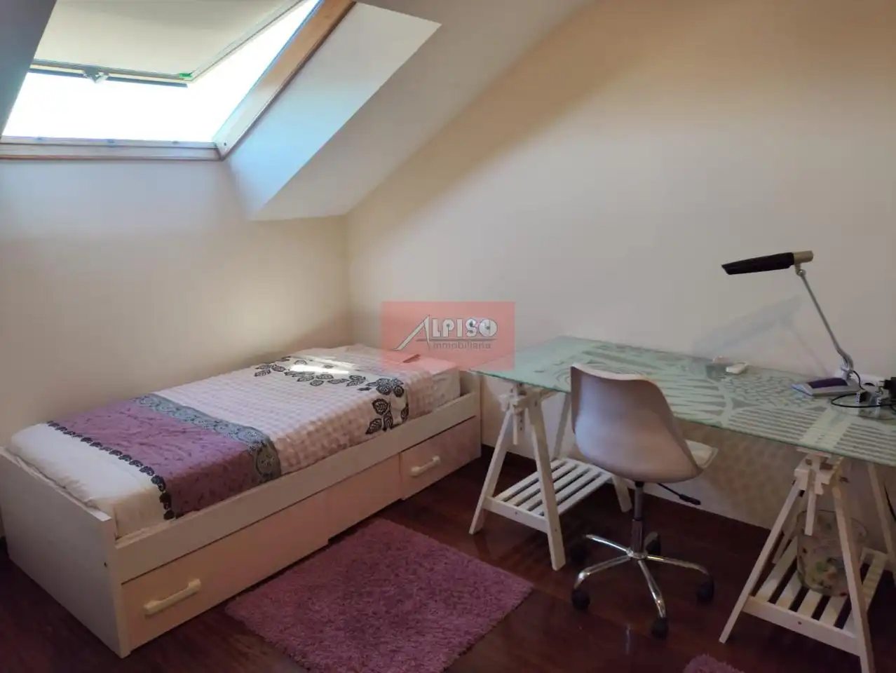 Bedroom of Duplexes for rent in Ourense Capital   with Air Conditioner, Heating and Parquet flooring