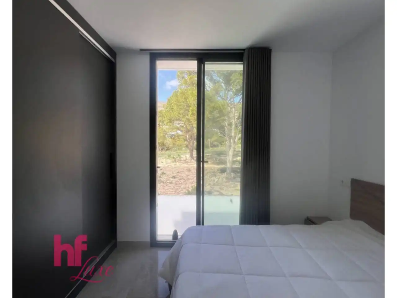 Detached house with pool for sale in Calle Londres, imagen 21