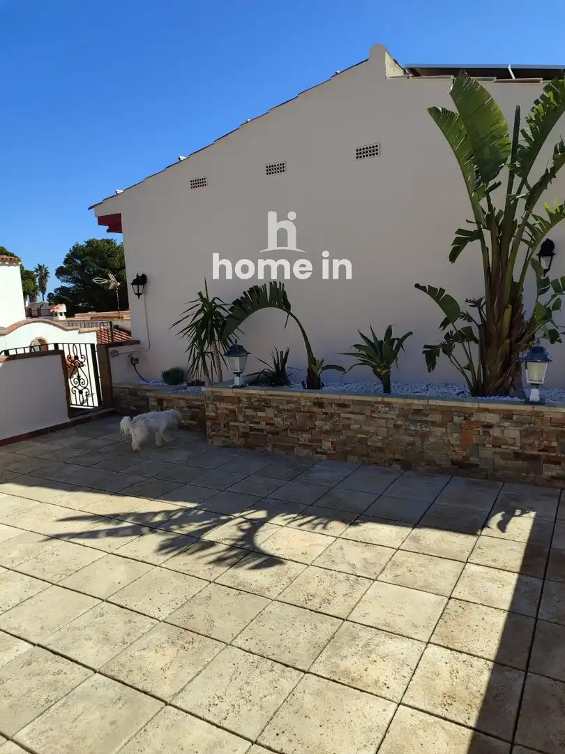 Jardín de Casa o chalet en venta en Deltebre con Aire acondicionado, Terraza y Trastero
