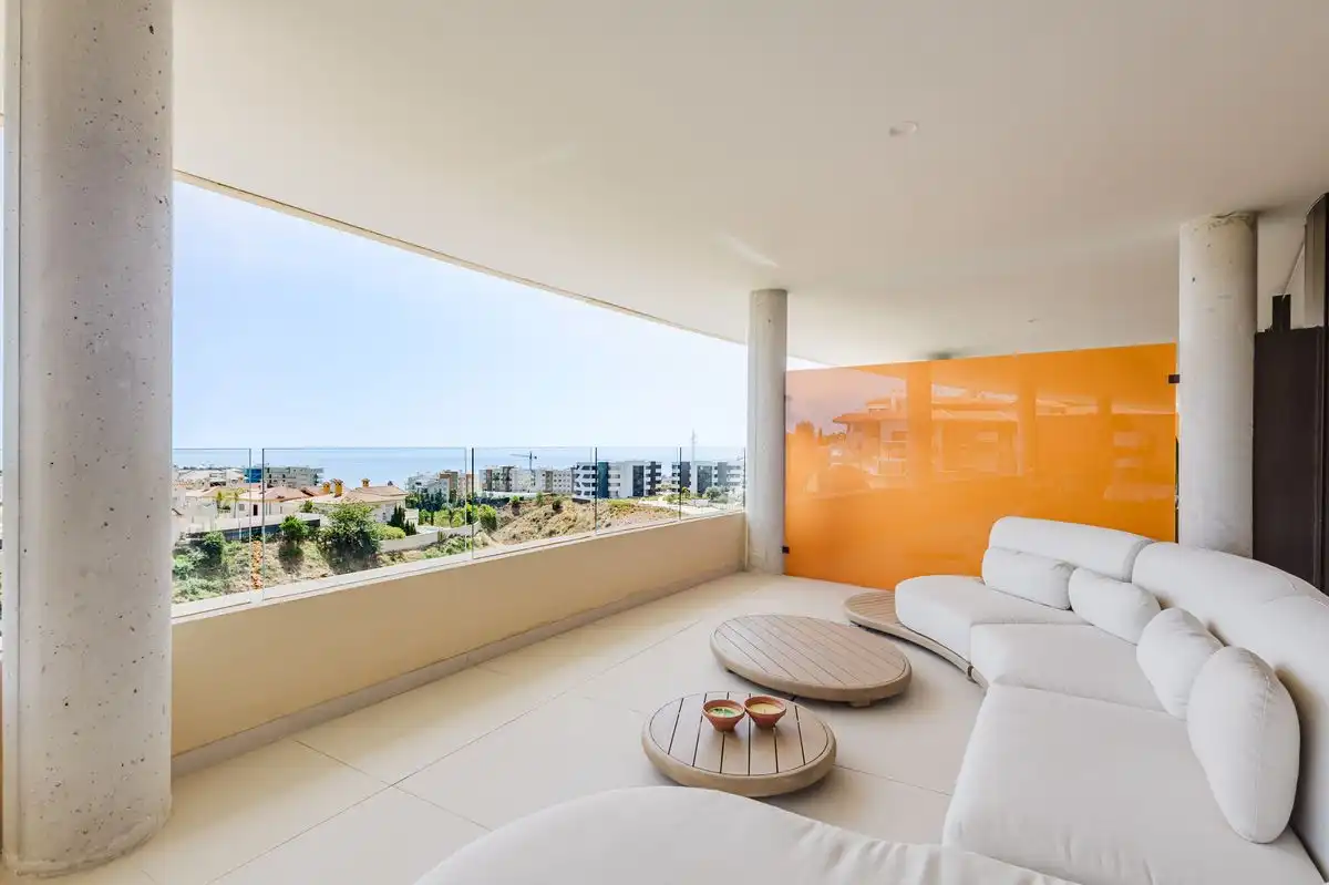 Terrace of Flat for sale in Fuengirola  with Air Conditioner, Heating and Terrace