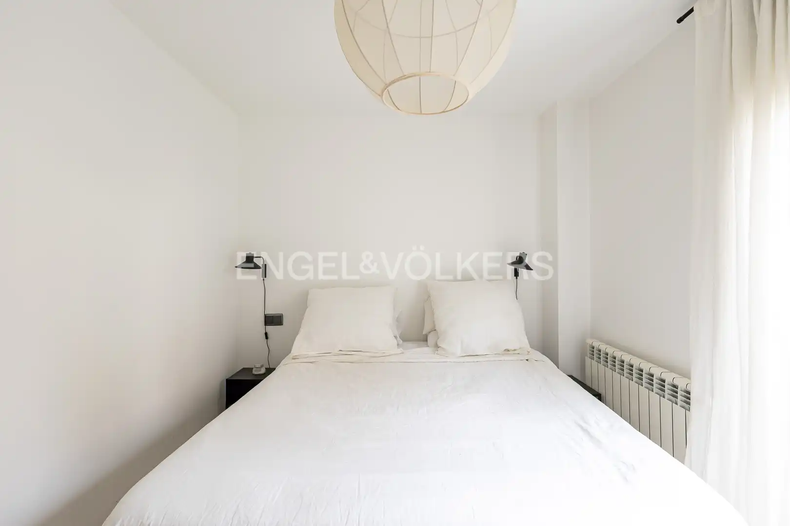 Bedroom of Ground floor for rent in Madrid  with Air Conditioner, Heating and Private garden
