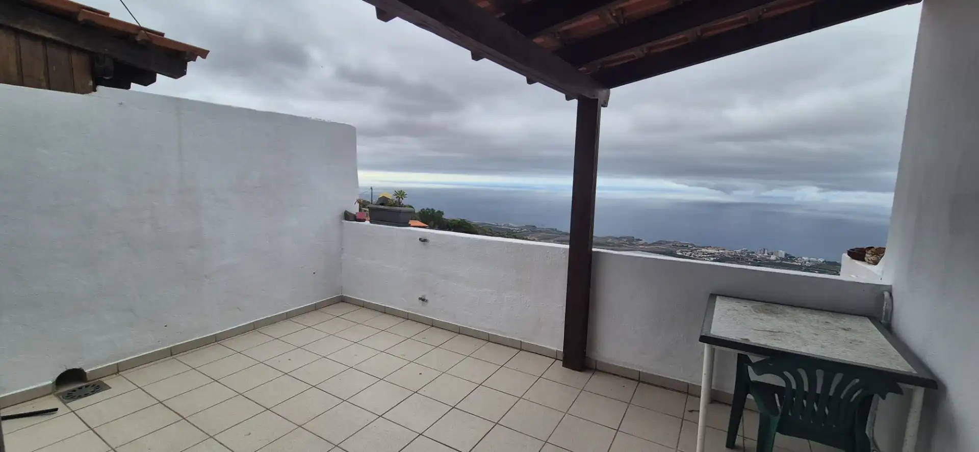 Piso de alquiler en Carretera Taucho, La Quinta - Taucho