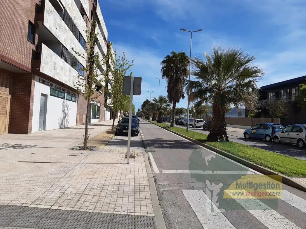 Local comercial en venda a Nuevo Cáceres, imagen 6