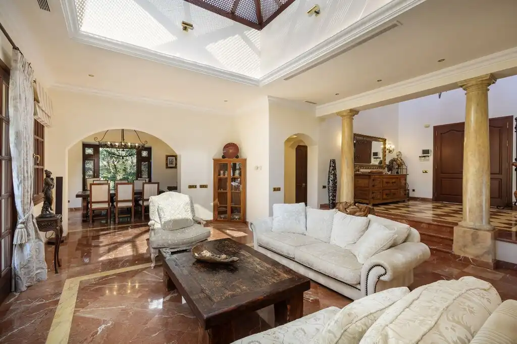Detached house with pool for sale in San Pedro de Alcántara, imagen 12