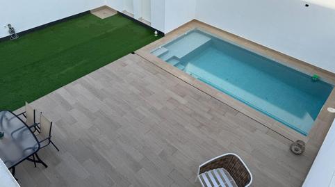 Photo 3 of Single-family semi-detached for sale in  Javier Imbroda Ortiz, Entrenúcleos, Dos Hermanas