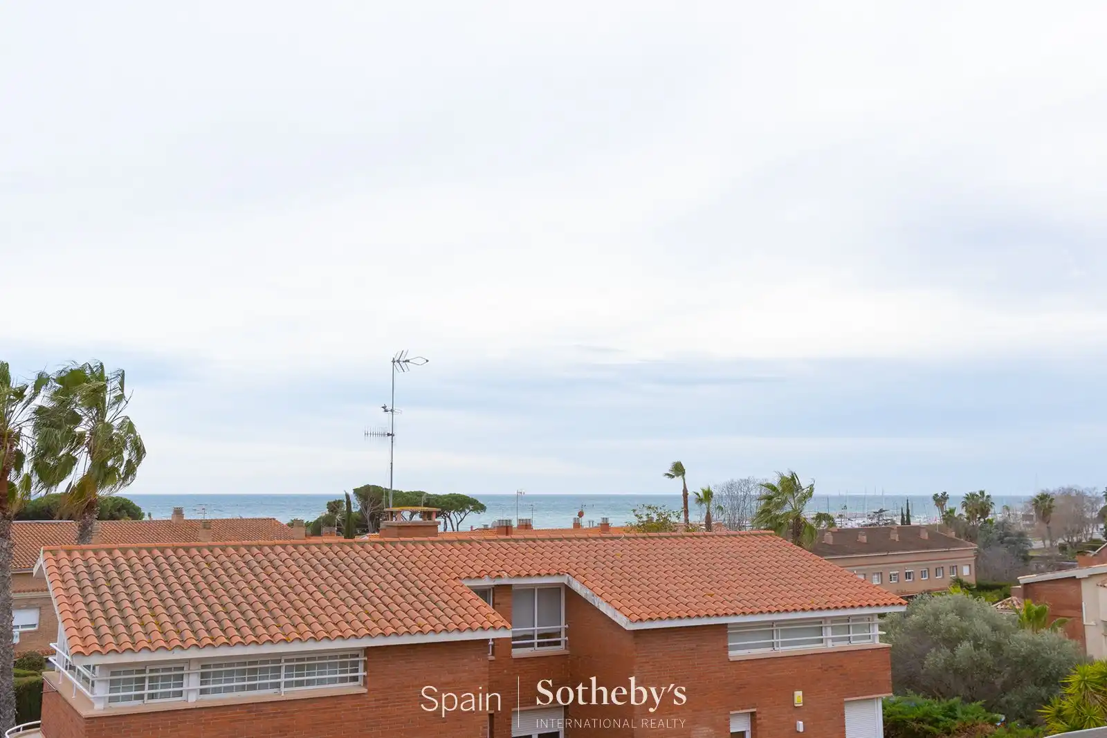 Casa aparellada amb piscina en venda a Carrer dels Oms, imagen 22