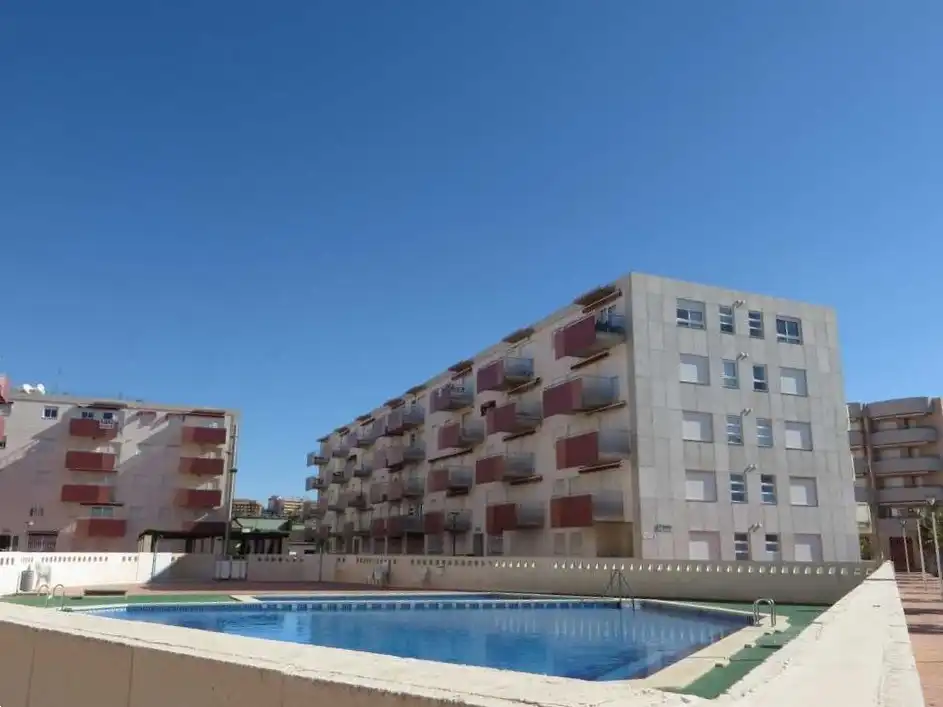 Vista exterior de Piso en venta en Mazarrón