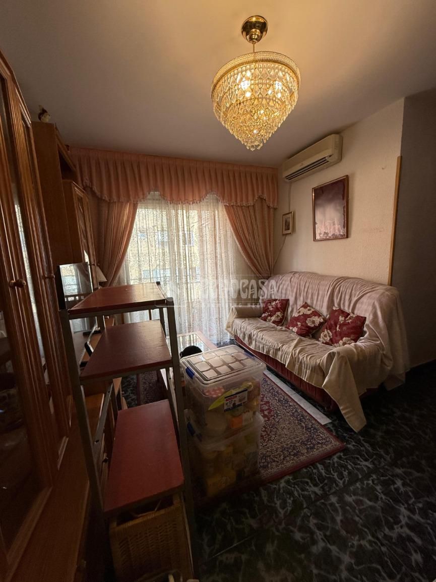 Living room of Flat for sale in  Madrid Capital  with Air Conditioner, Heating and Terrace