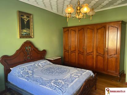 Bedroom of House or chalet for sale in Neda  with Parquet flooring and Storage room