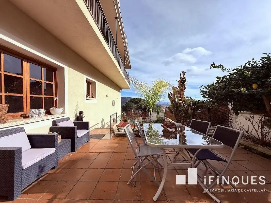 Terrace of Houses for sale in Castellar del Vallès  with Air Conditioner, Private garden and Parquet flooring
