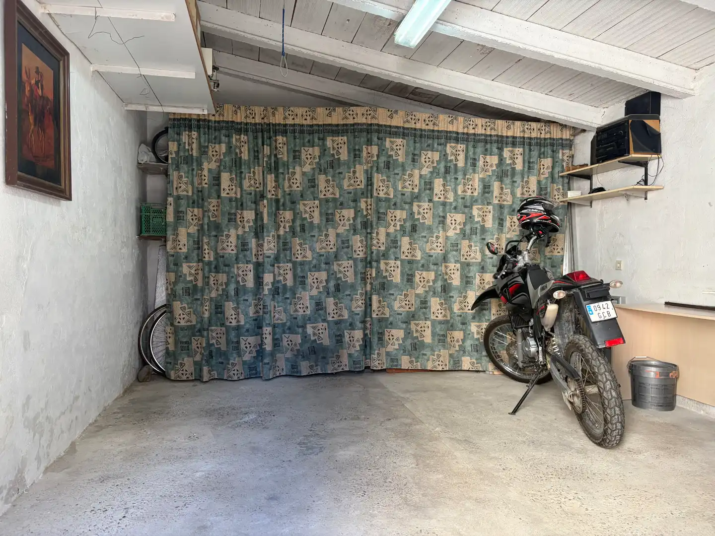 Parking of Flat for sale in Galisteo  with Air Conditioner, Furnished and Washing machine