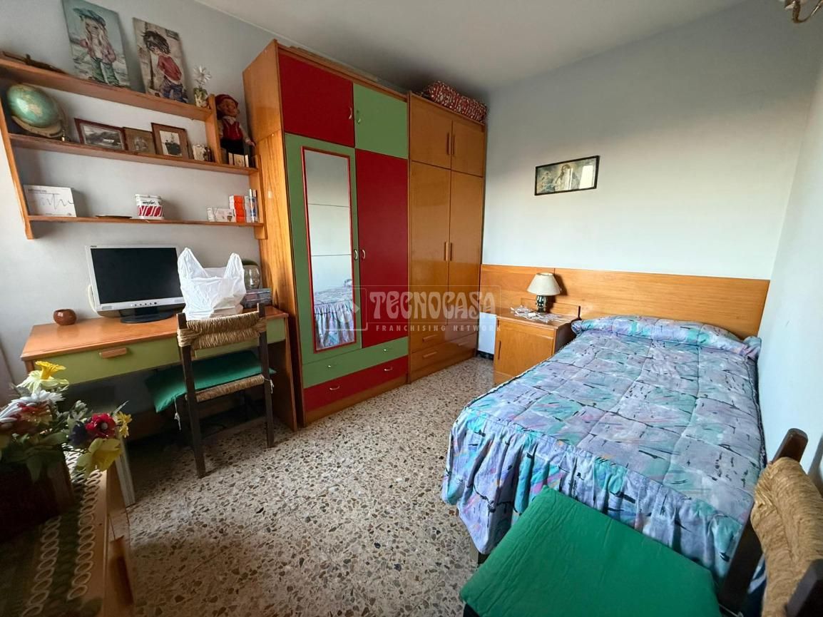 Dormitori de Pis en venda en  Zaragoza Capital amb Calefacció