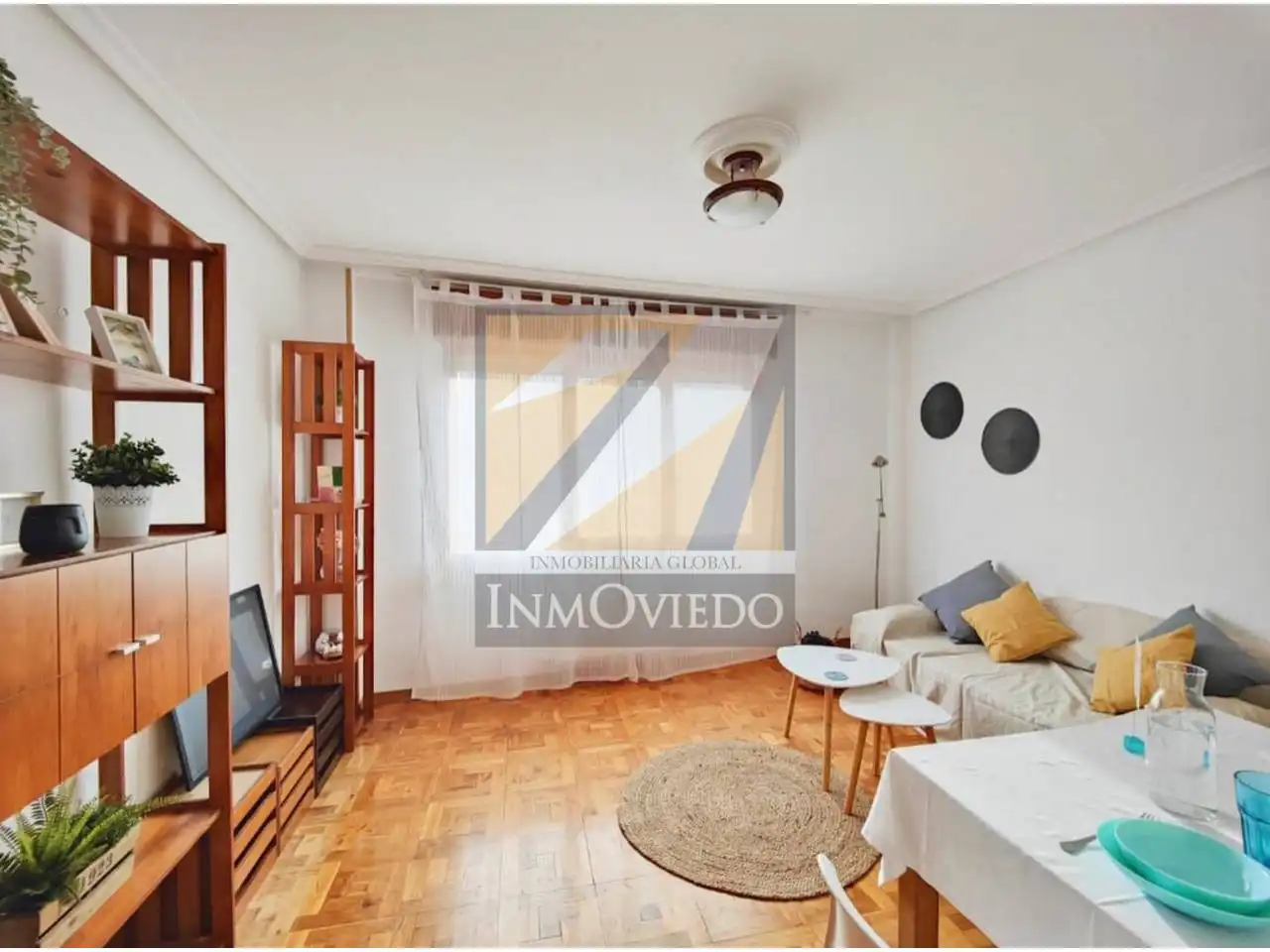 Wohnzimmer von Wohnung zur Miete in Oviedo  mit Heizung