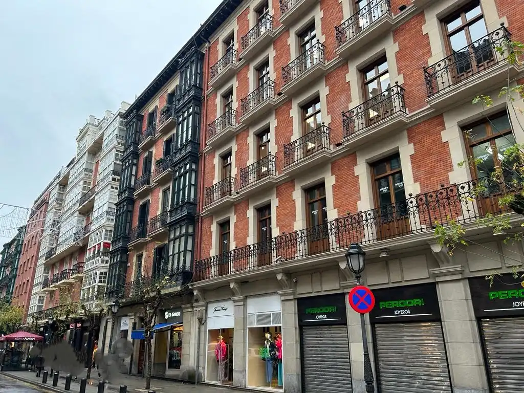 Exterior view of Flat for rent in Bilbao   with Heating