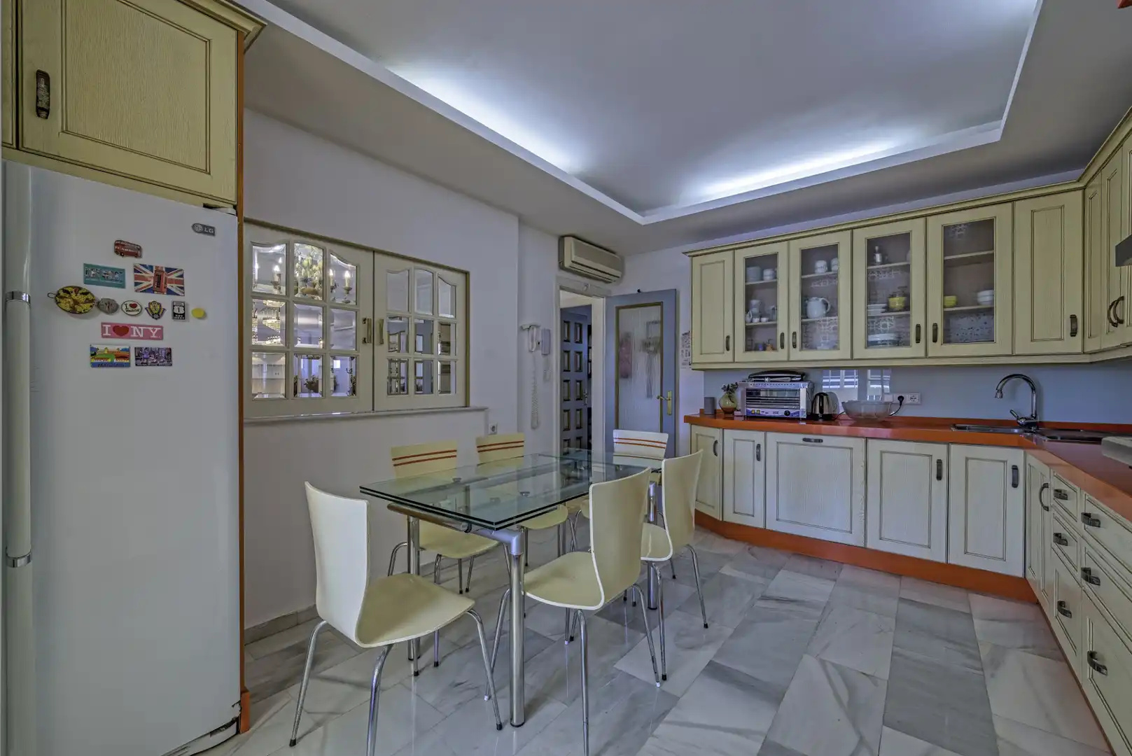 Cocina de Ático en venta en Fuengirola con Aire acondicionado, Terraza y Trastero