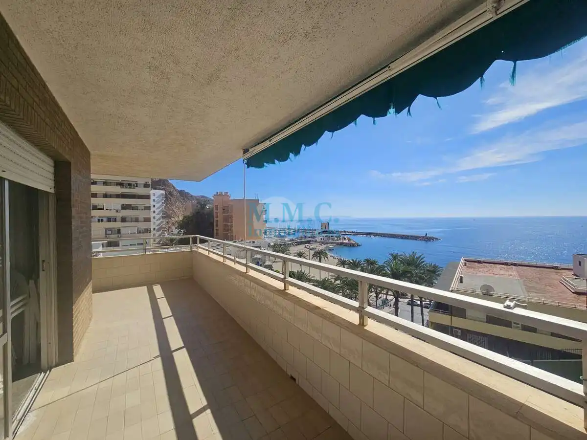 Appartamento con piscina in affitto a Aguadulce