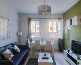 Sala d'estar de Apartament de lloguer en Cáceres Capital amb Aire condicionat, Calefacció i Moblat