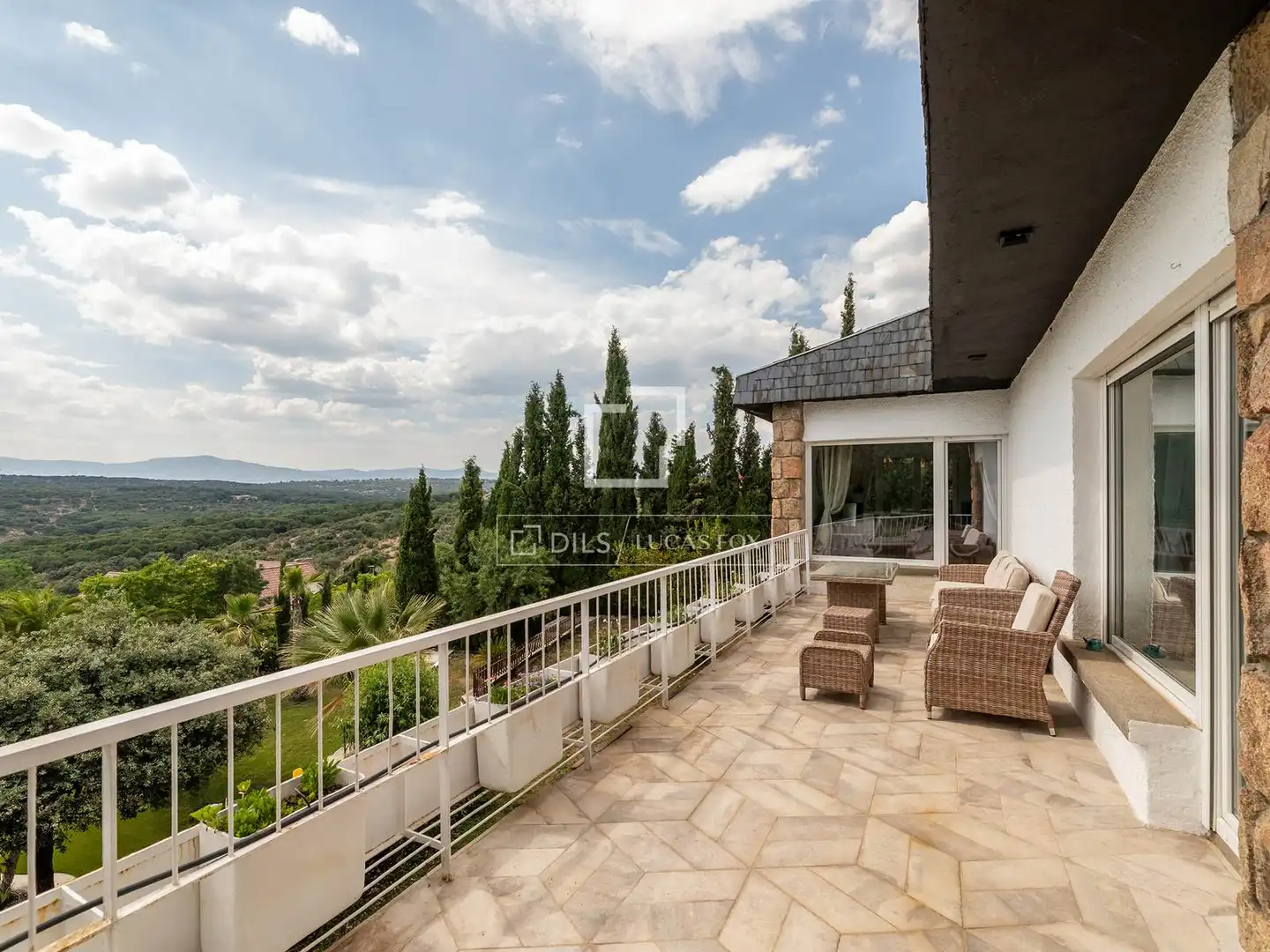 Terraza de Casa o chalet en venta en Torrelodones con Aire acondicionado, Jardín privado y Terraza