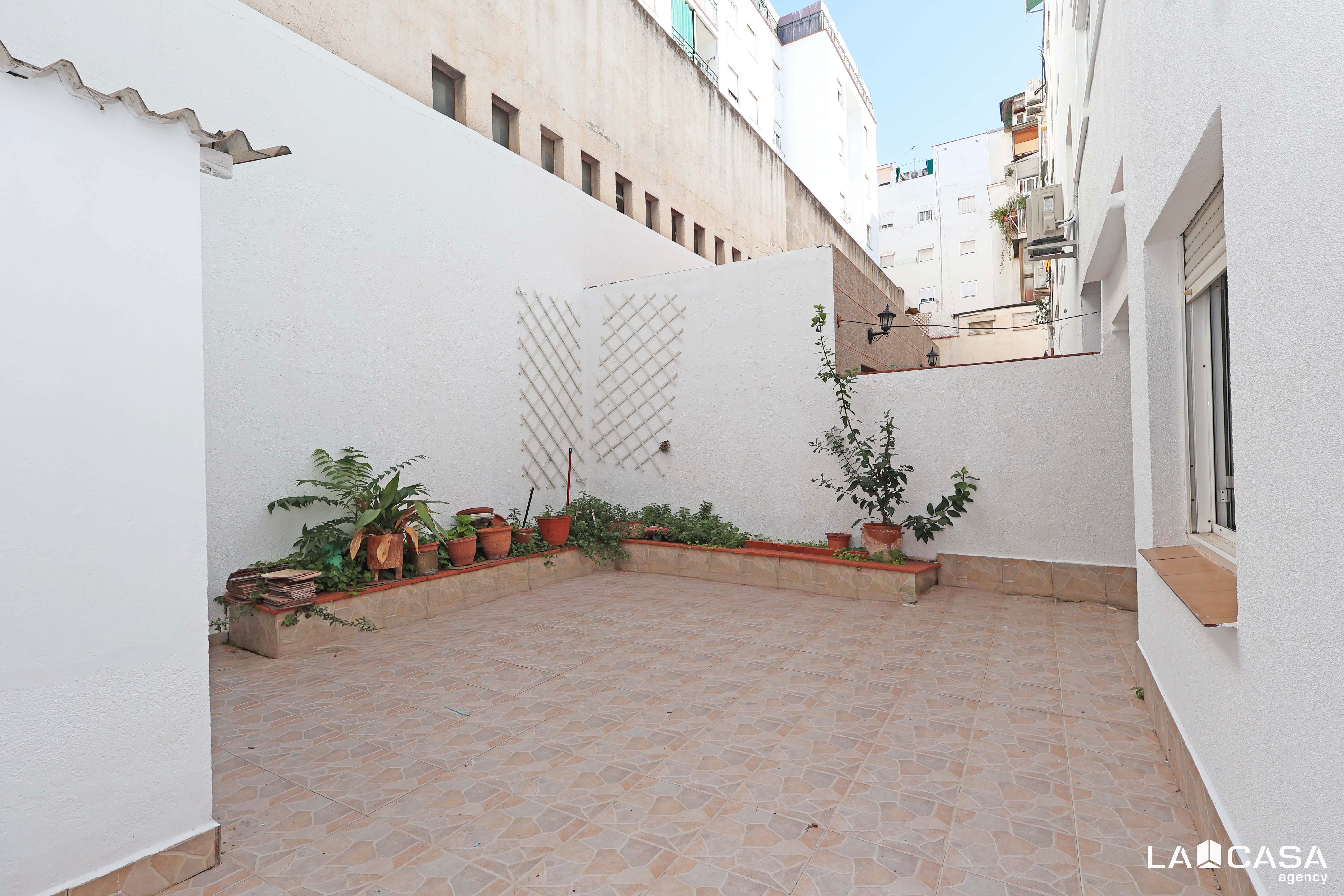 Terrassa de Planta baixa en venda en Esplugues de Llobregat amb Terrassa