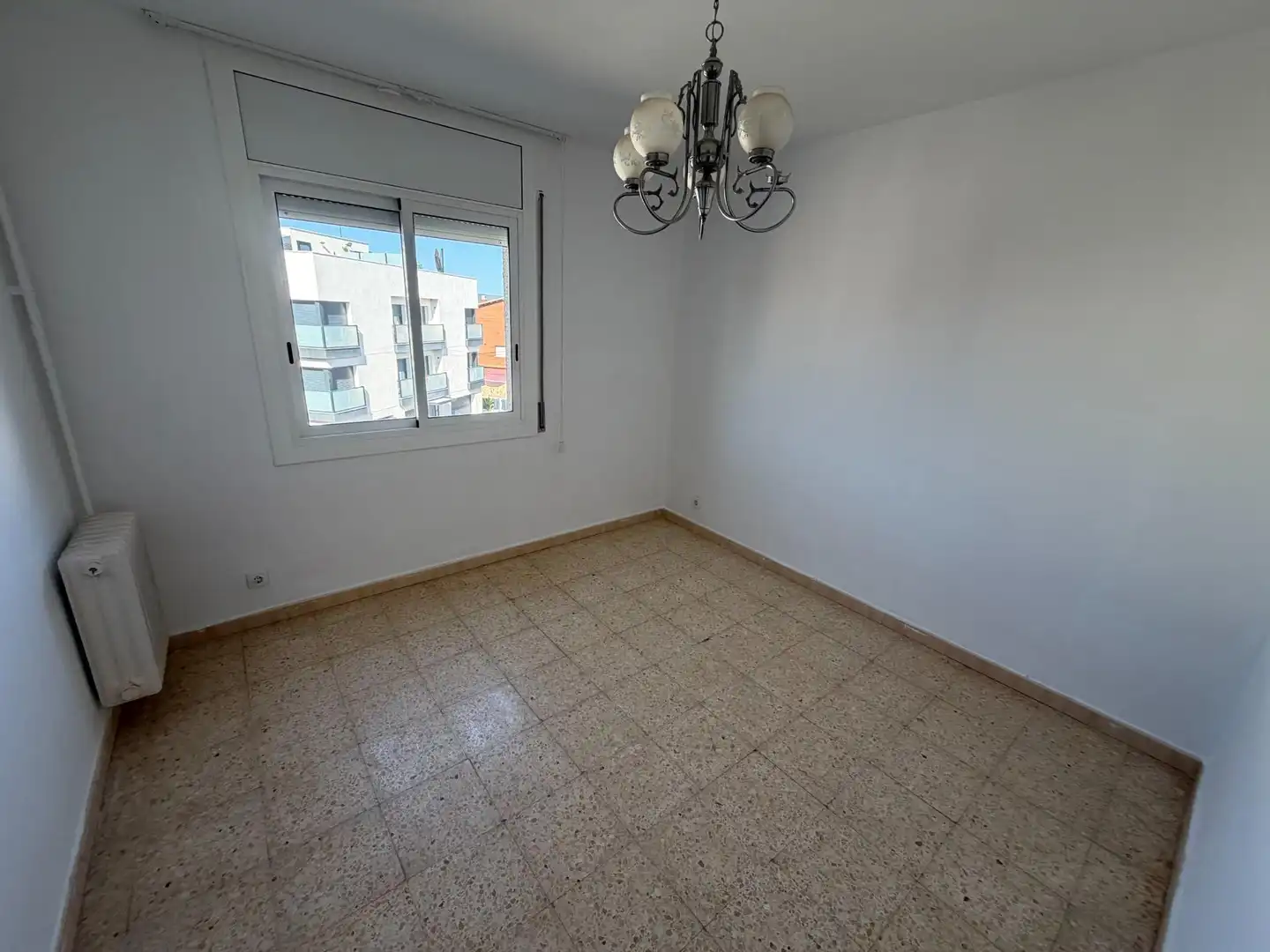 Habitación de Piso en venta en Banyeres del Penedès con Calefacción, Terraza y Balcón
