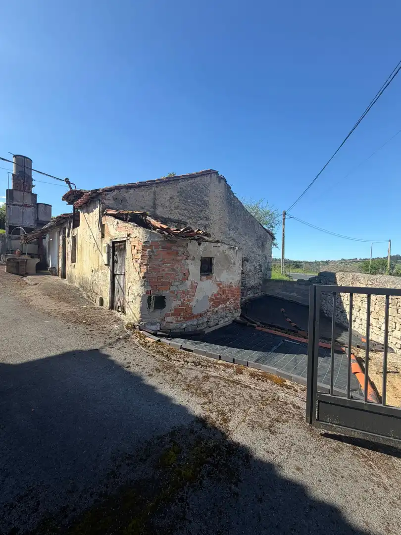 Casa o chalet en venta en Gijón - carretera as 377 gijon pola de siero, Baldornon