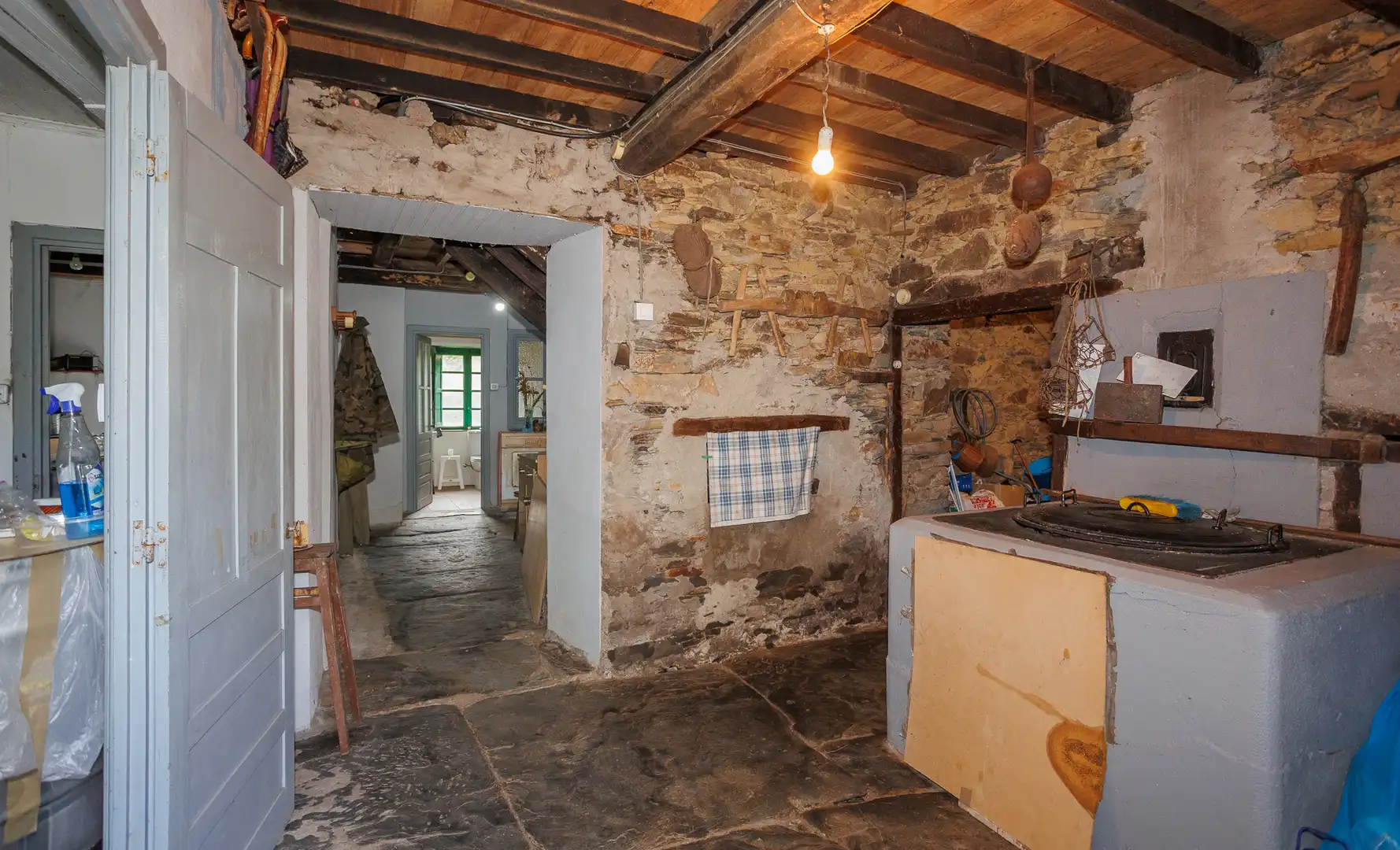 Cocina de Finca rústica en venta en Ourol con Amueblado