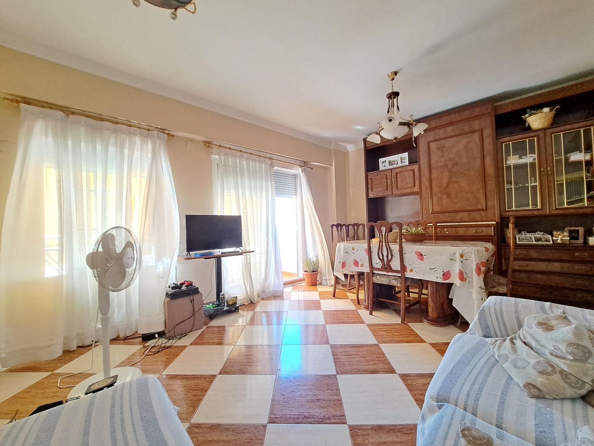 Flat for sale in Sants Patrons, Casc Urbà