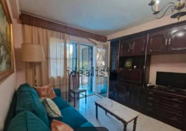 Piso en Alquiler en Calle Verano en El Torrejón - El Cerezo