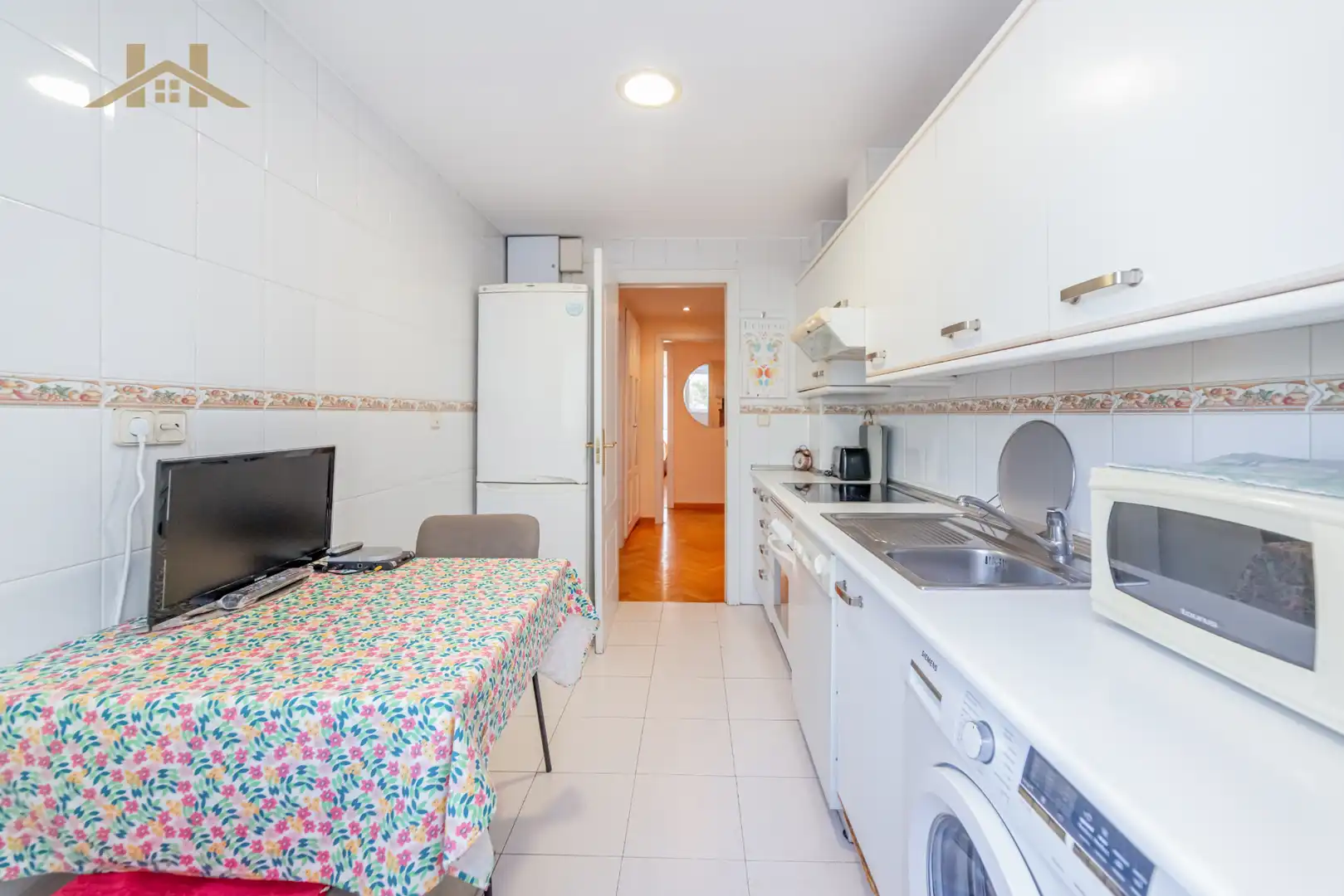 Kitchen of Flat for sale in Leganés  with Air Conditioner and Heating