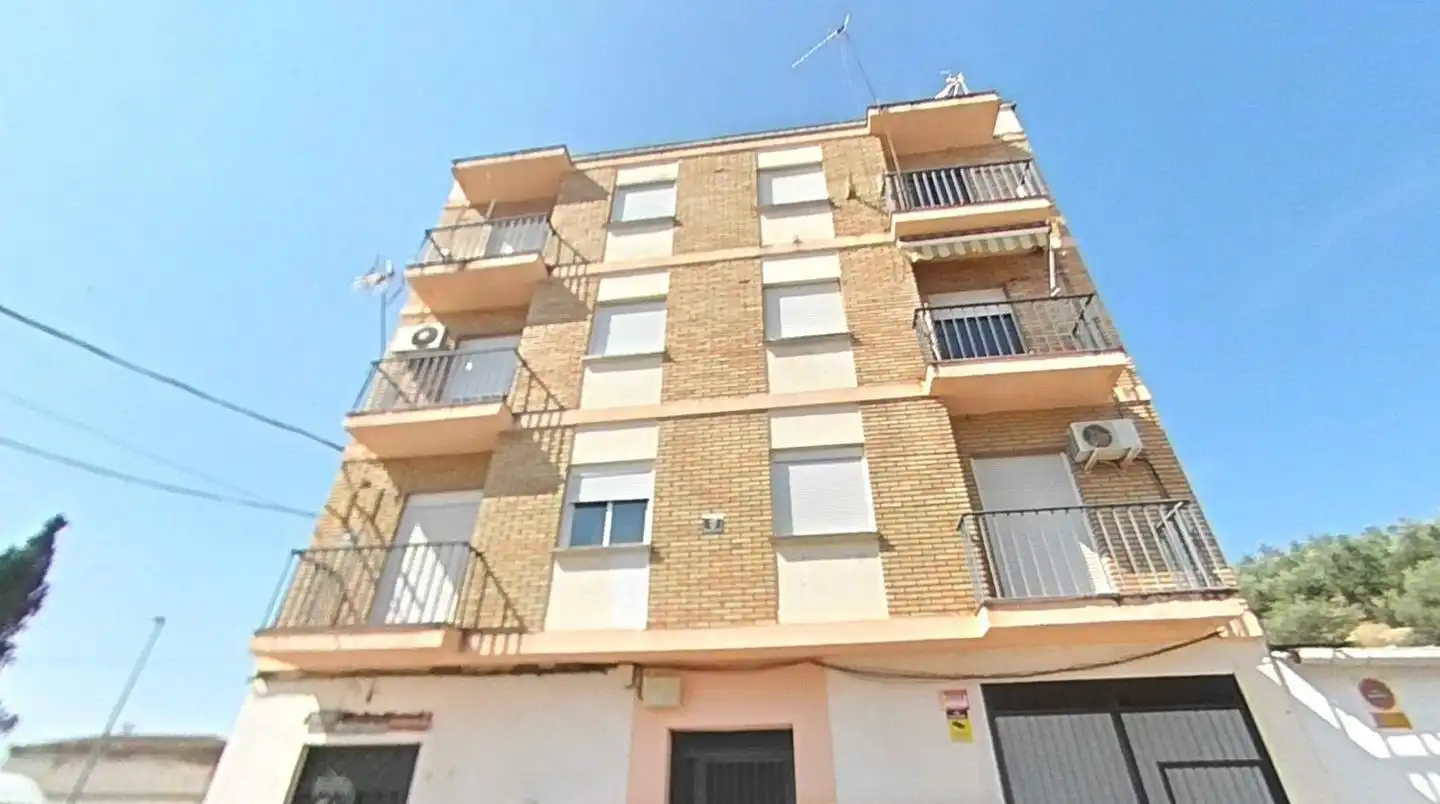 Exterior view of Flat for sale in Linares