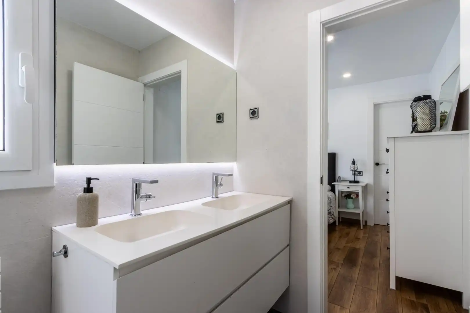 Bany de Casa o xalet en venda en Sabadell amb Aire condicionat, Calefacció i Parquet
