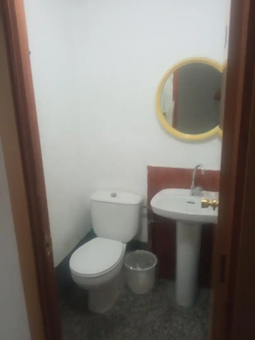 Bathroom of Commercial properties for rent in Alcoy / Alcoi