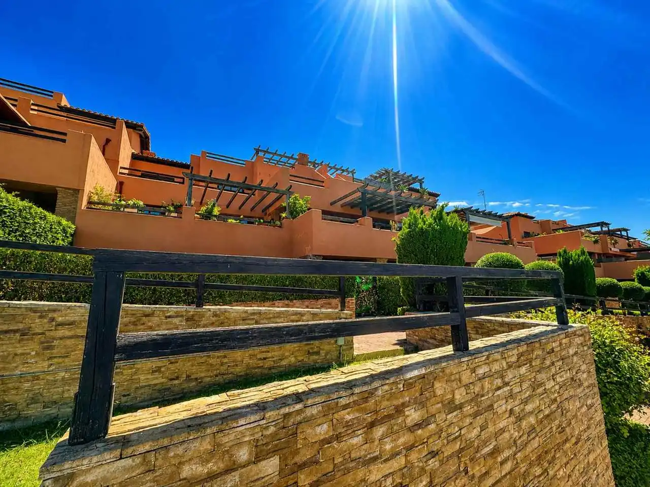 Vista exterior de Ático en venta en Casares con Aire acondicionado, Calefacción y Terraza