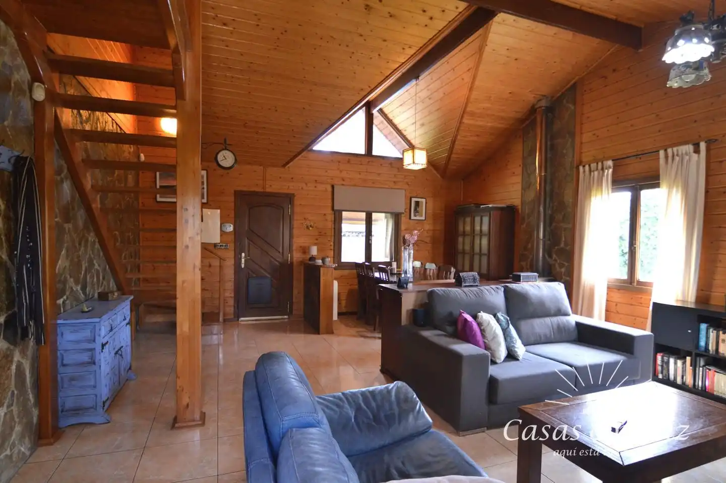 Sala de estar de Casa o chalet en venta en Zaragoza con Aire acondicionado, Calefacción y Jardín privado