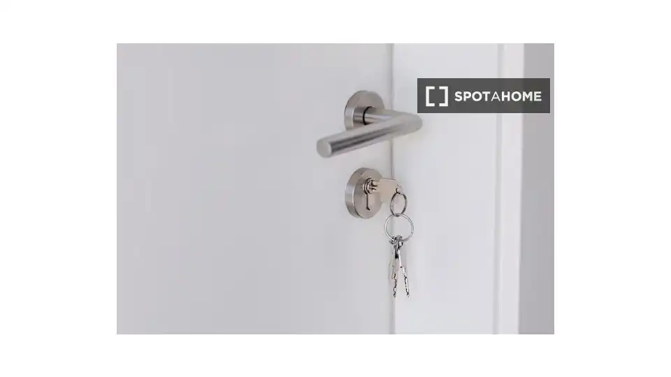 Habitación de Piso de alquiler en Sevilla con Aire acondicionado, Calefacción y Amueblado