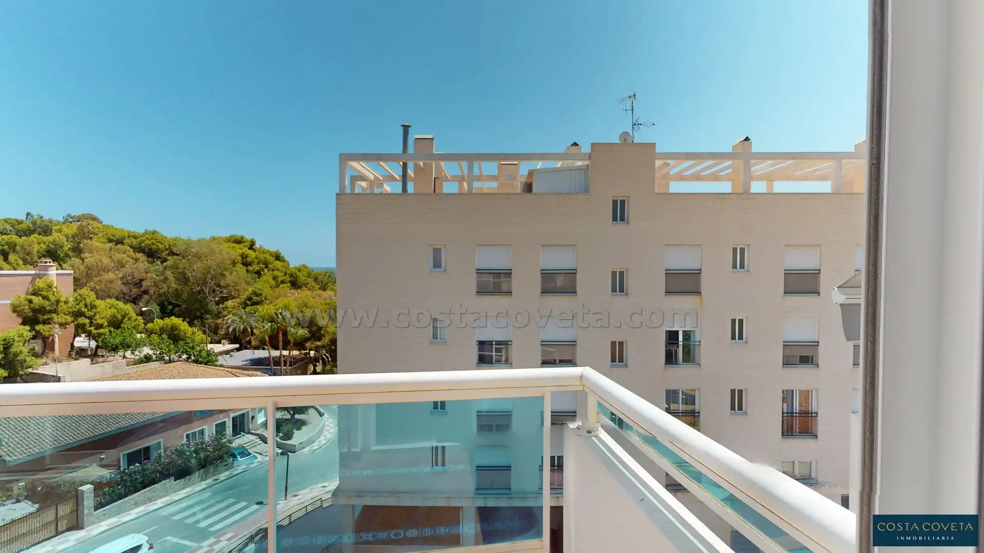 Außenansicht von Wohnungen zum Verkauf in El Campello mit Klimaanlage, Terrasse und Möbliert