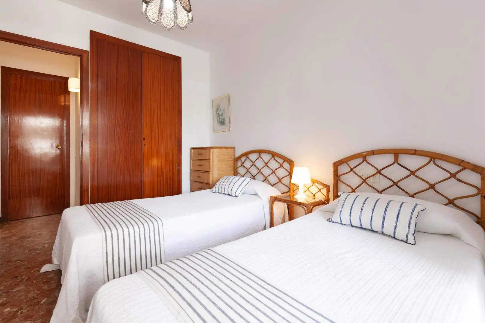 Dormitori de Apartament en venda en Salou amb Jardí privat, Moblat i Forn