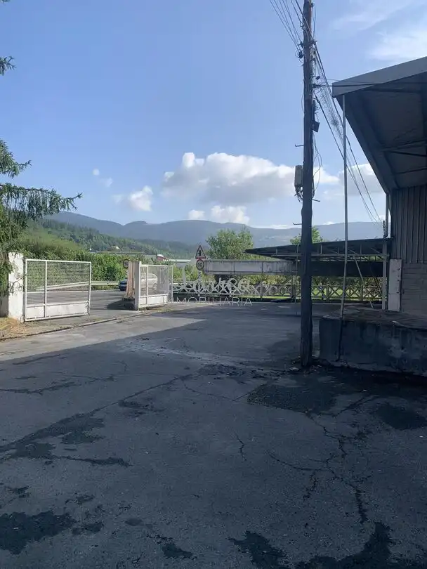 Aparcament de Nau industrial en venda en Vitoria - Gasteiz