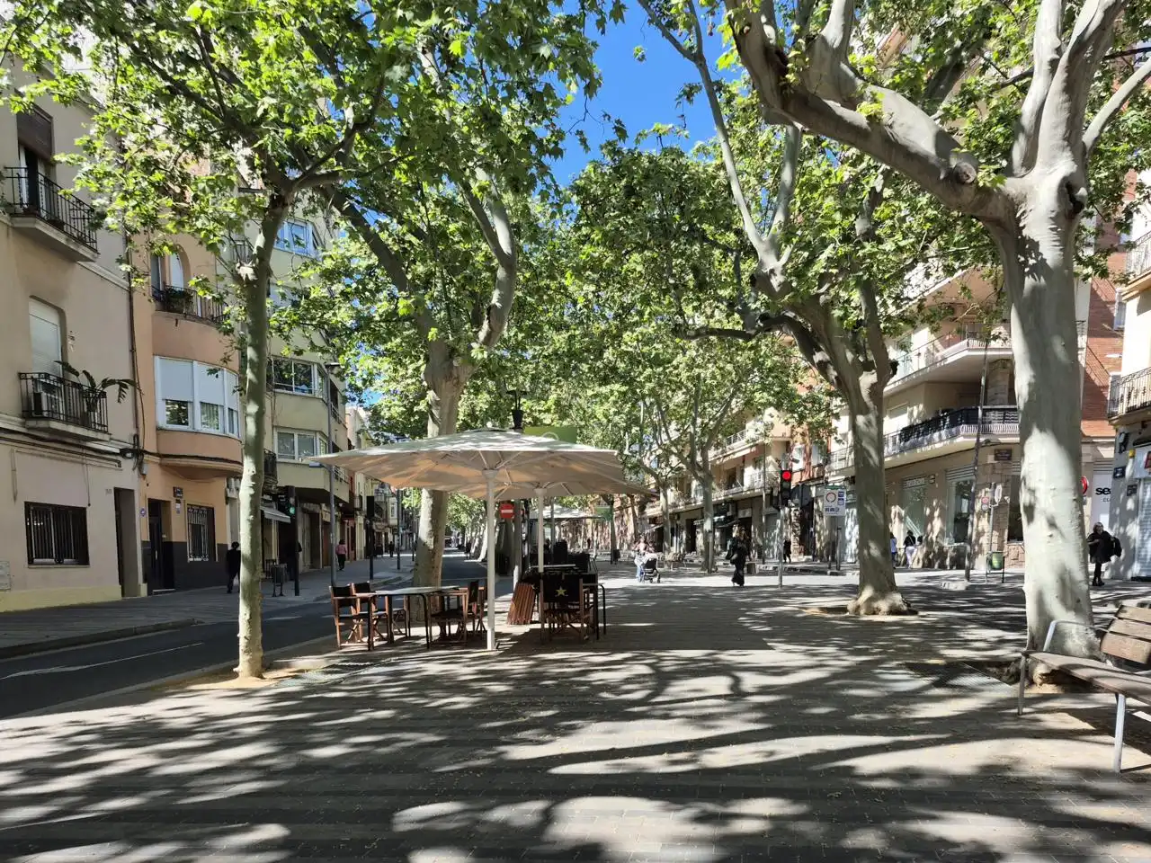 Vista exterior de Pis en venda en Terrassa amb Calefacció