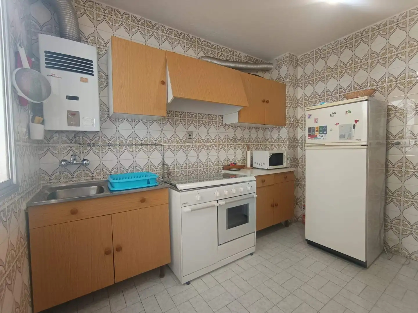 Kitchen of Flat for rent in A Coruña Capital   with Parquet flooring and Furnished