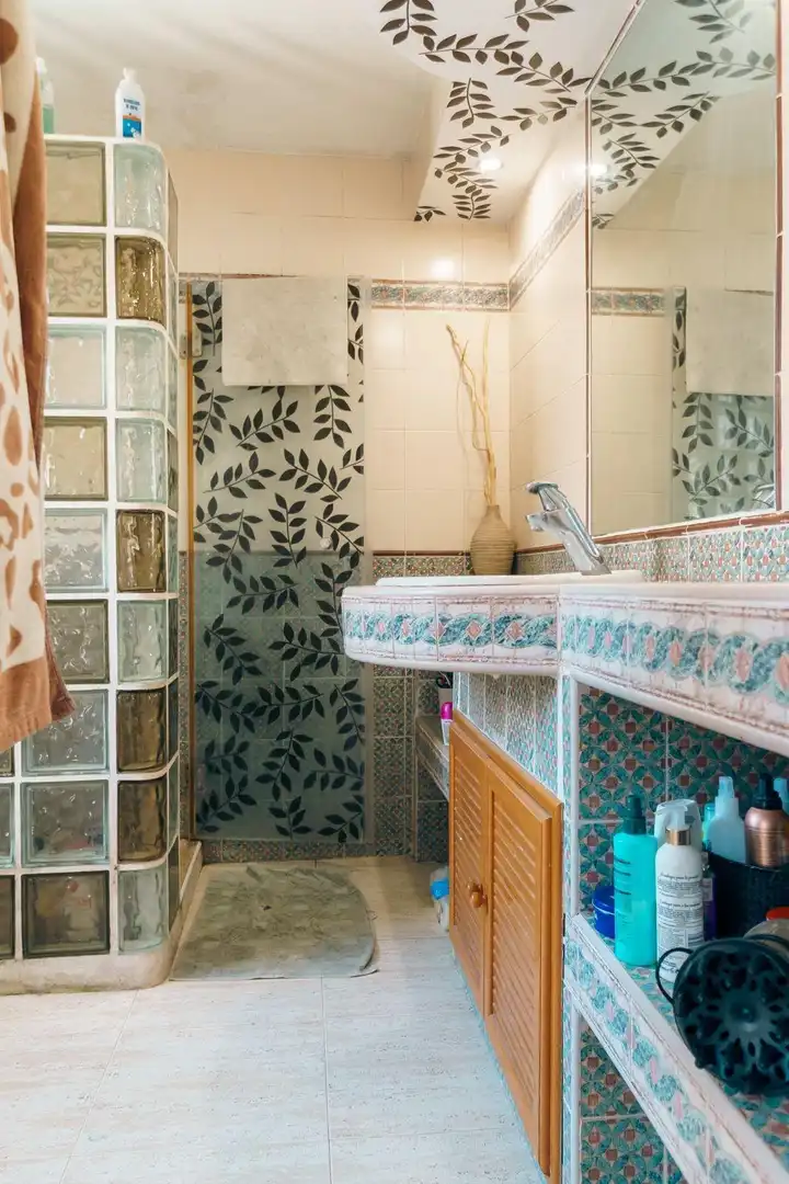 Badezimmer von Einfamilien-Reihenhaus zur Miete in La Nucia mit Heizung, Privatgarten und Terrasse