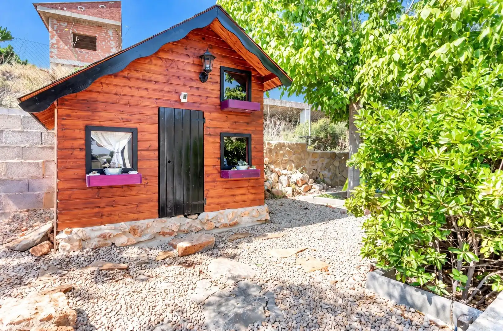 Vista exterior de Casa o xalet en venda en Turís amb Aire condicionat, Jardí privat i Terrassa