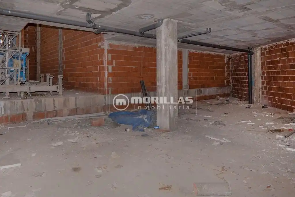 Local en venta en Calasparra
