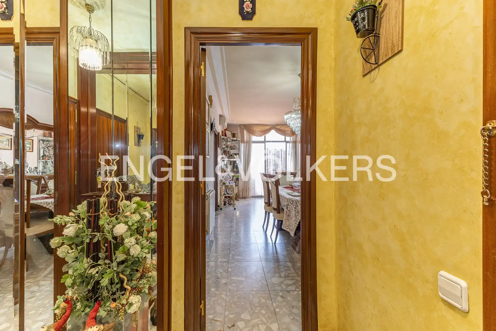 Piso con terraza en venta en Sant Andreu, imagen 3