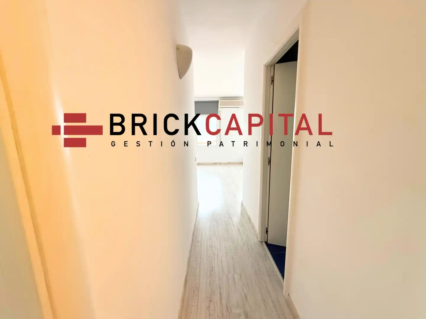 Ático en venta en Barcelona con Calefacción, Parquet y Terraza