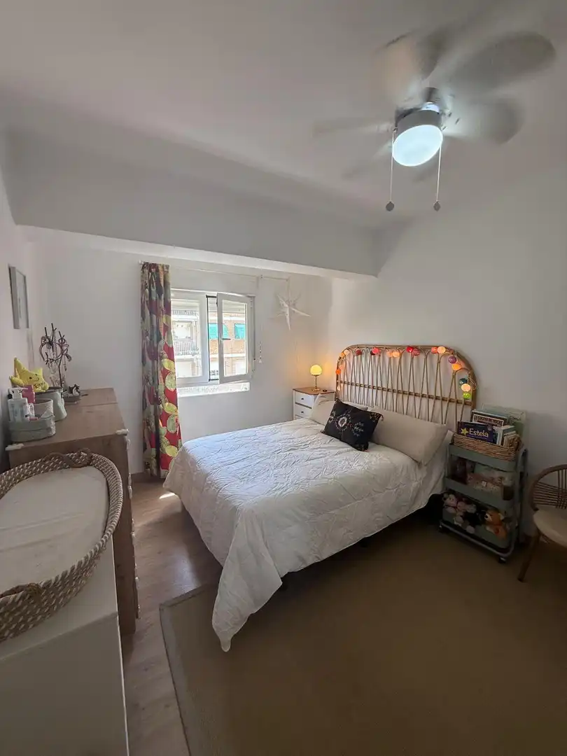Habitación de Piso en venta en Granada