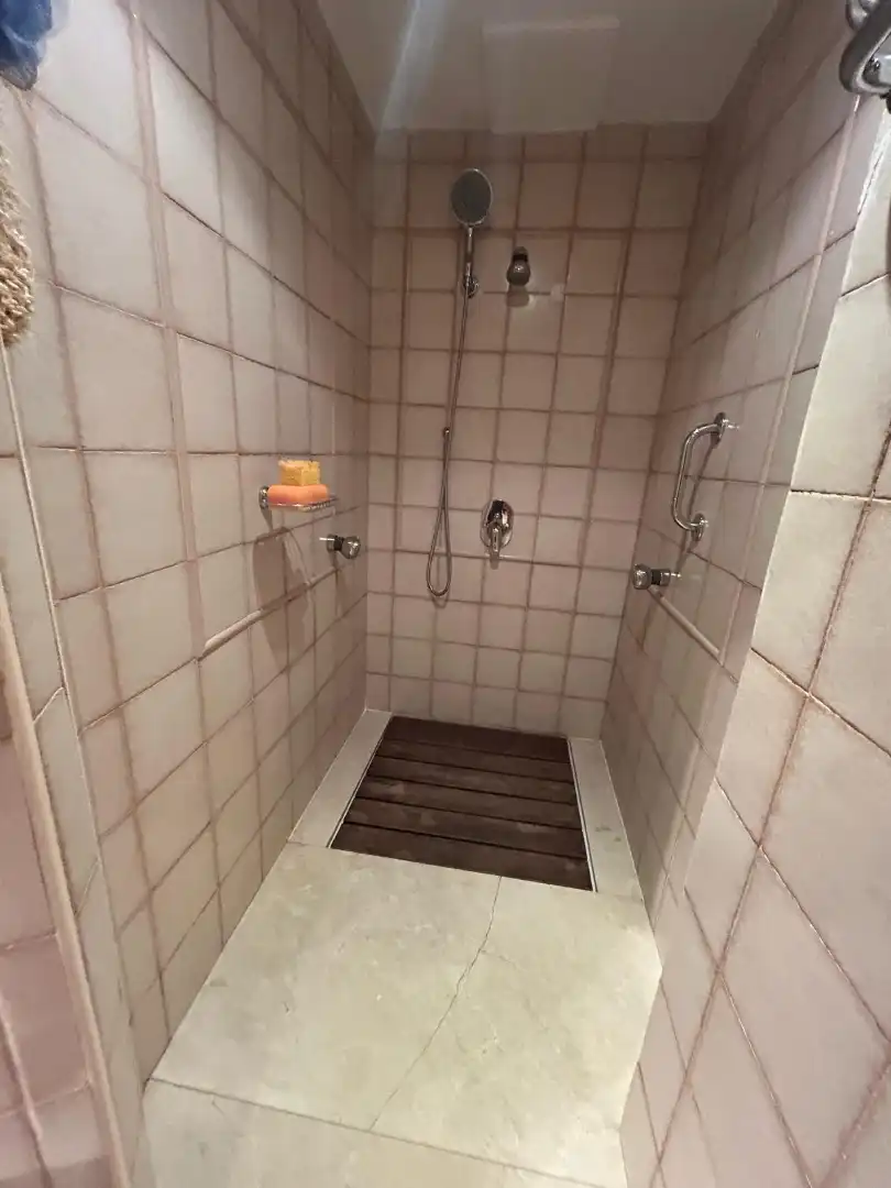 Baño de Casa o chalet en venta en Torrelodones con Calefacción, Jardín privado y Parquet