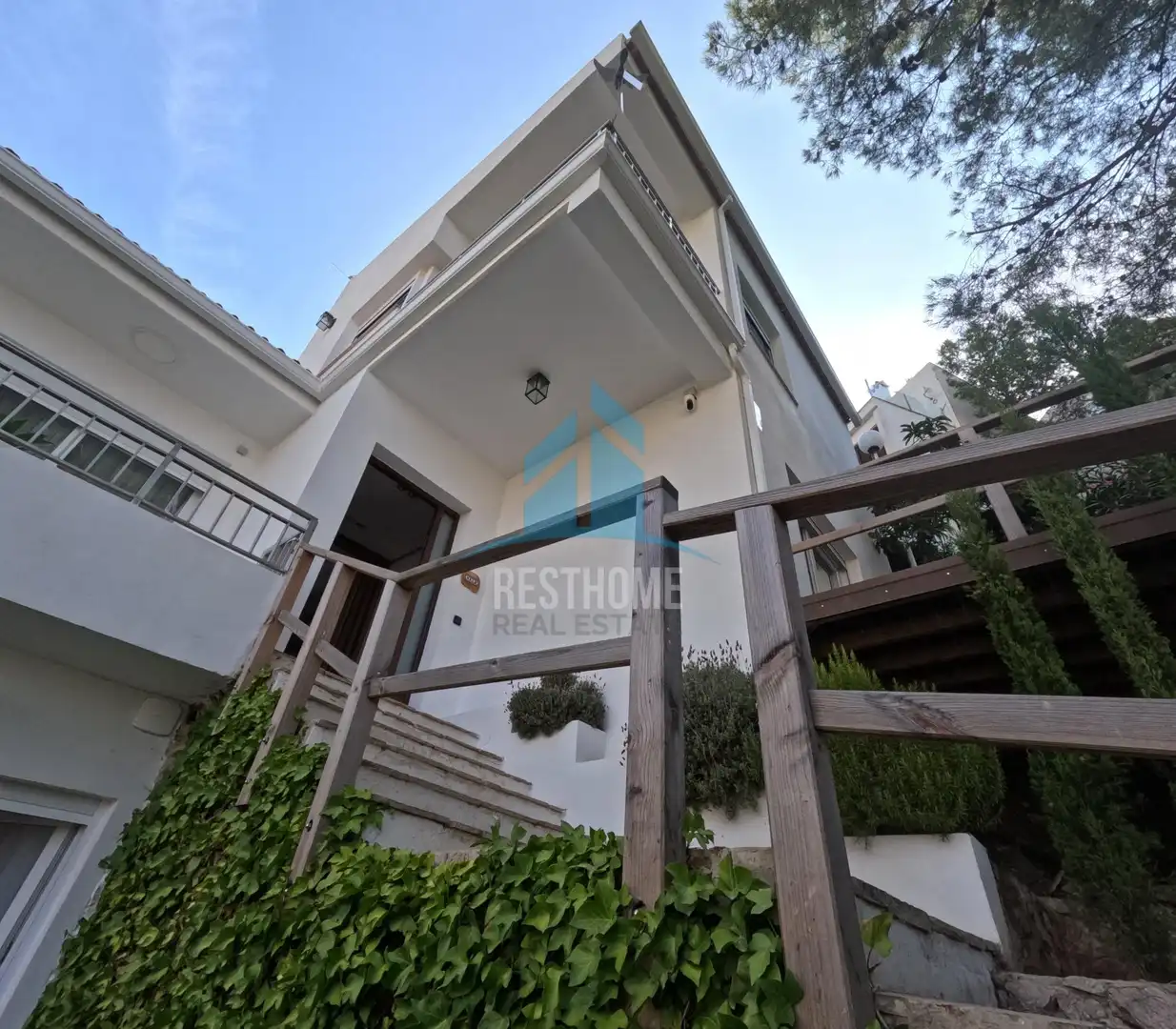 Exterior view of Houses for sale in Cullera  with Air Conditioner, Terrace and Jacuzzi