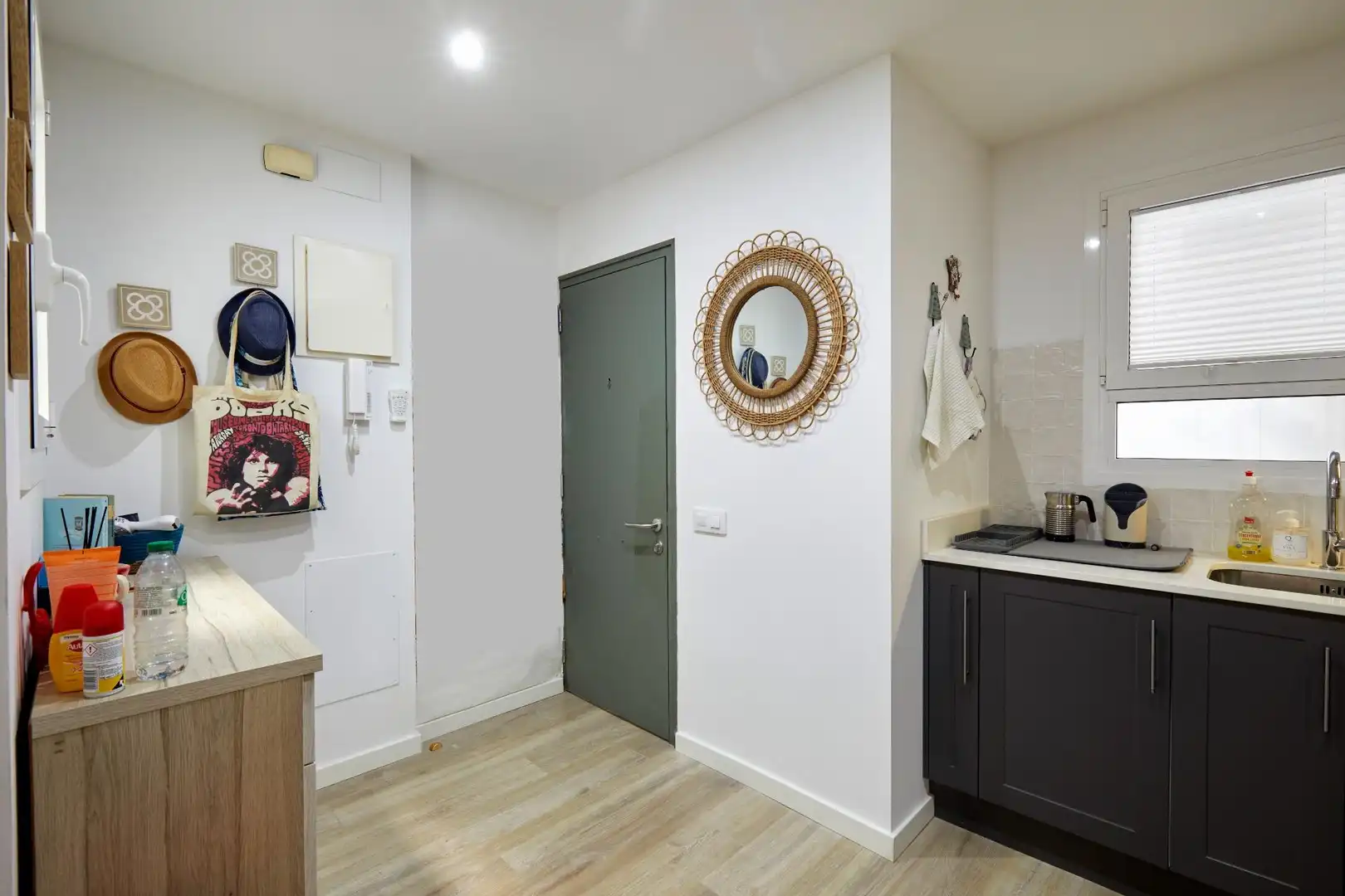 Flat for sale in Barcelona  with Air Conditioner, Heating and Parquet flooring
