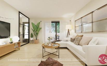 Living room of Study for sale in  Barcelona Capital  with Air Conditioner and Balcony